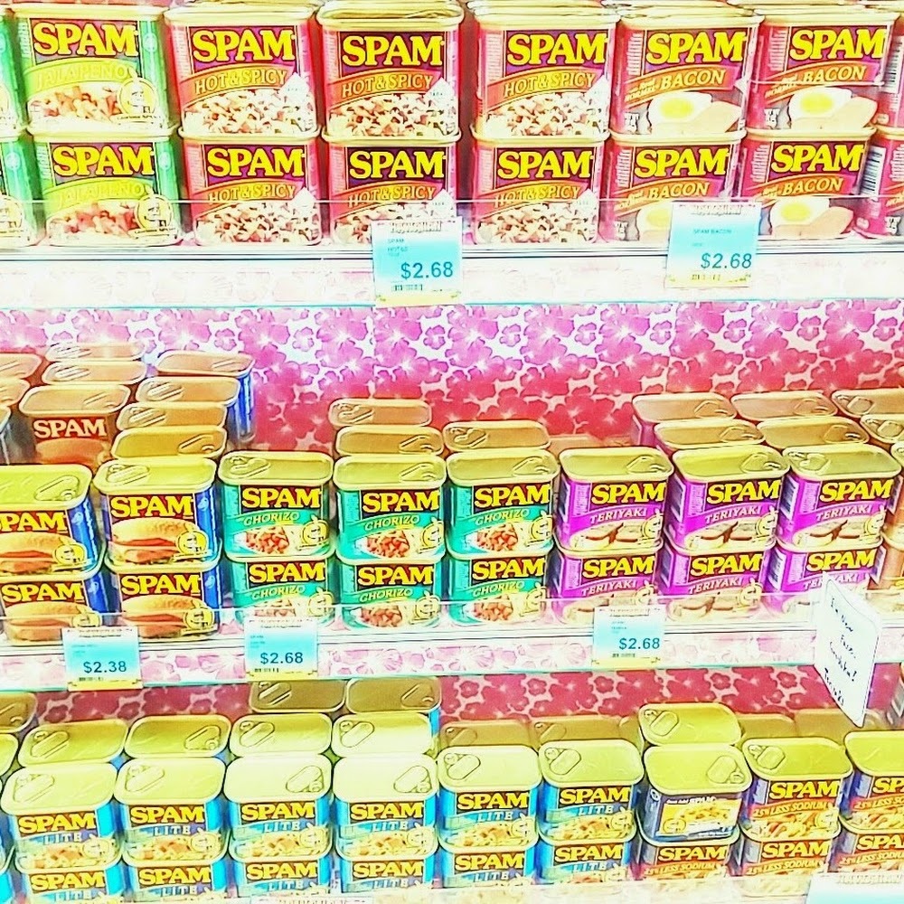 Meet your Posher, Lola